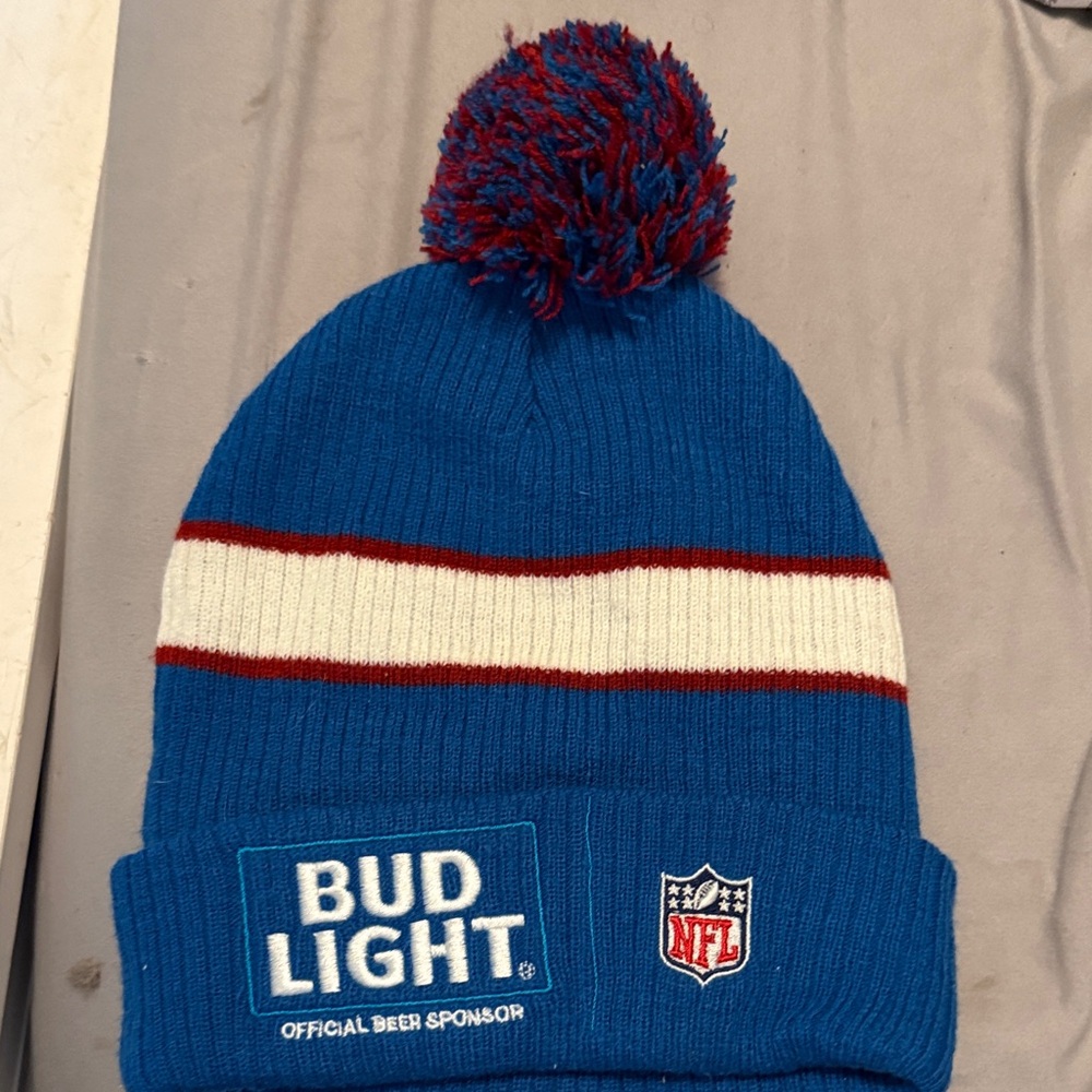 NFL NY Giants Pom-Pom Beanie - Picture 2 of 2